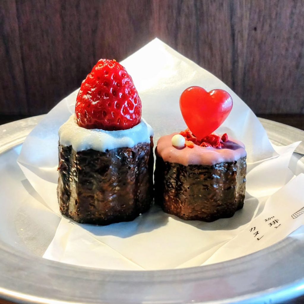 珈琲とカヌレ 京都店 バレンタイン限定カヌレ - 京都市役所前ランチめぐり 珈琲とカヌレ バレンタイン限定カヌレ