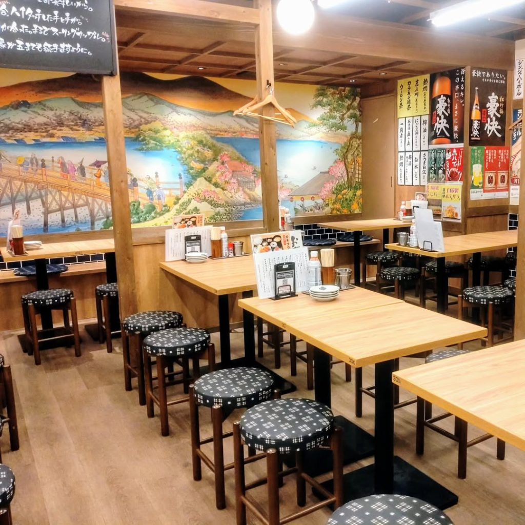 五の五 河原町三条店の店内