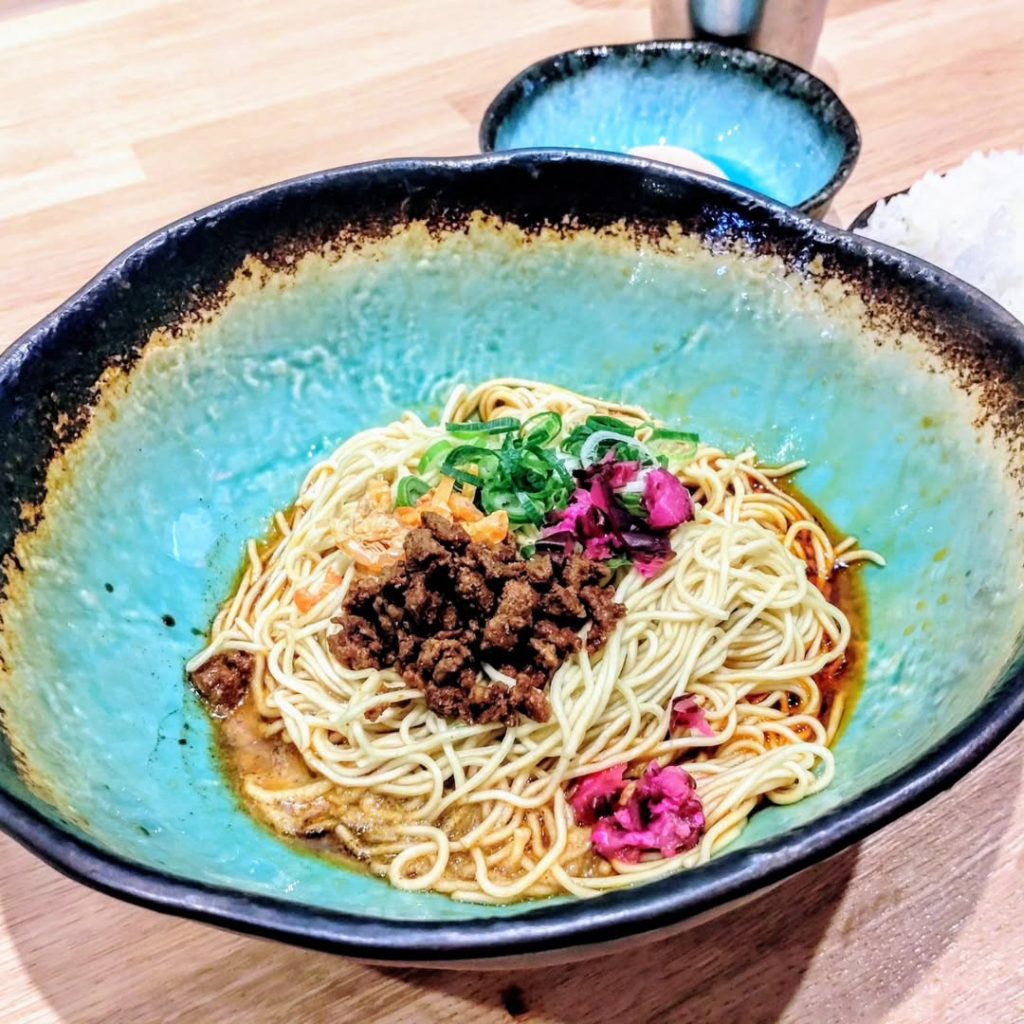 汁なし担担麺＆麻婆豆腐ラアノウミ 烏丸御池店の汁なし坦々麺