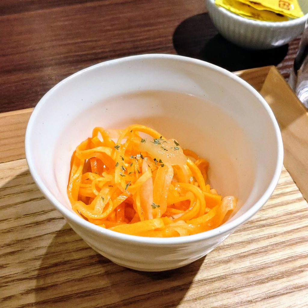 トモヱ食堂のキャロットラペ