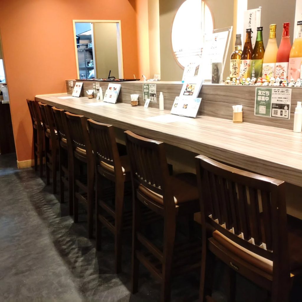 京都寺町 鯛めし槇のカウンター席