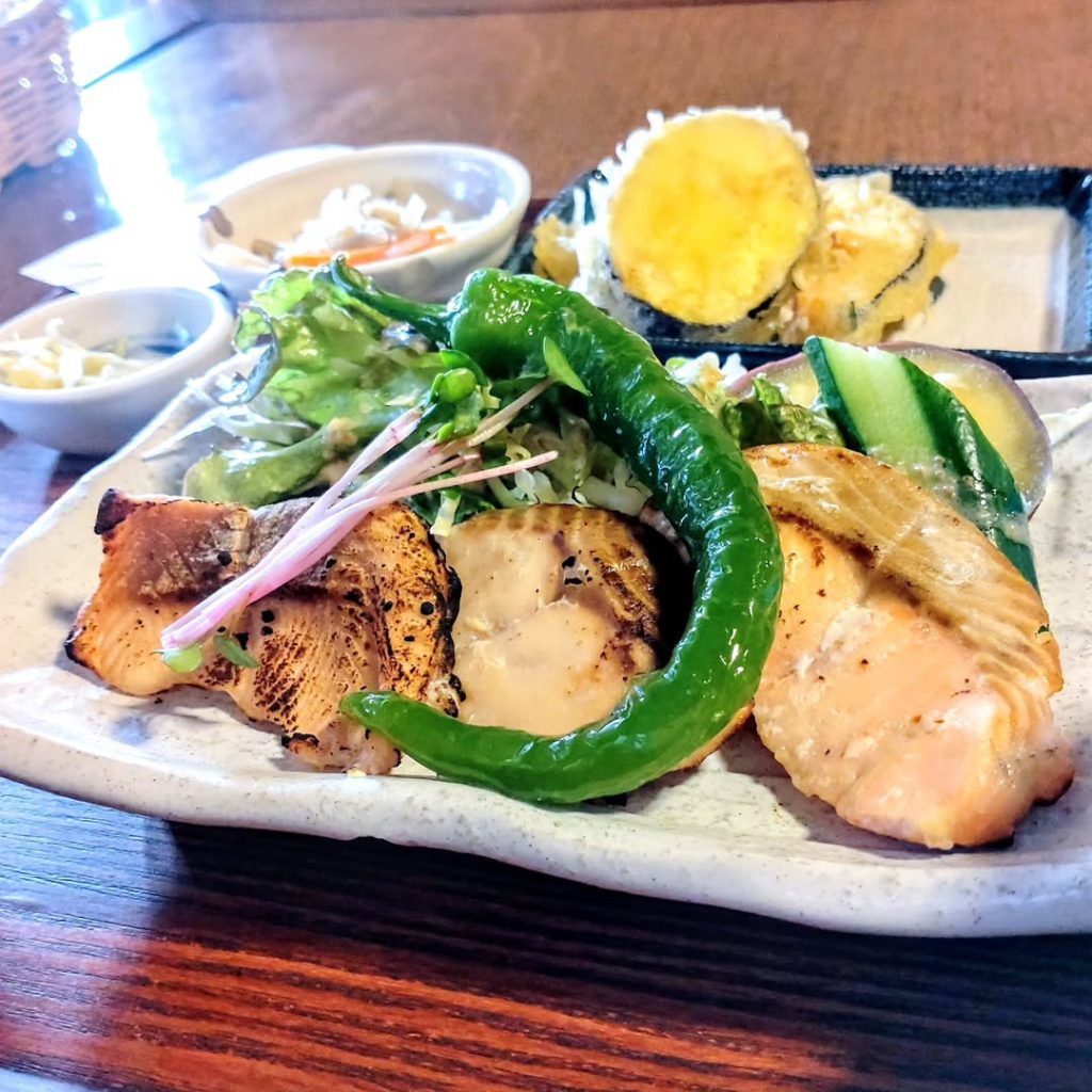 ここら屋 御幸町本店のマスの塩麹焼き