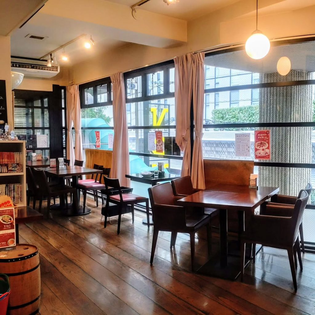 カプリチョーザ 河原町VOX店のテーブル席