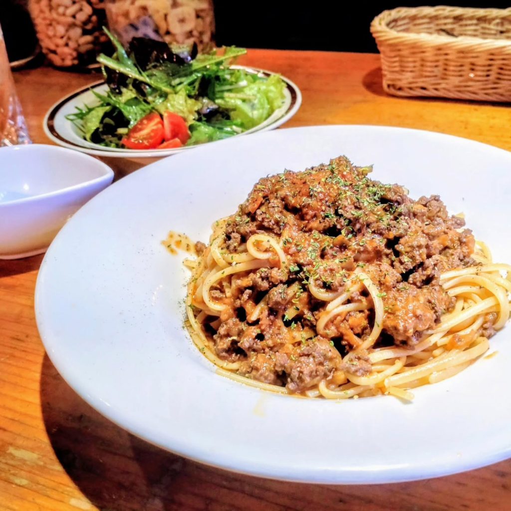 ゆったり 炙ジビエとワイン 炭然のボロネーゼランチ - 京都市役所前ランチめぐり ゆったり 炙ジビエとワイン 炭然のボロネーゼランチ