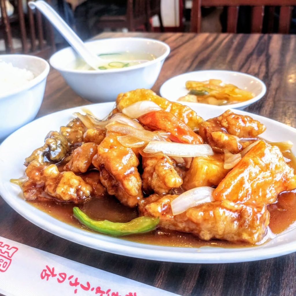 珉珉 三条大橋店の酢豚