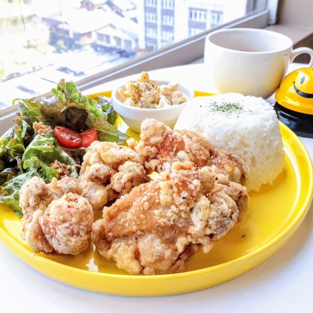 ロイヤルシーンの唐揚げプレート