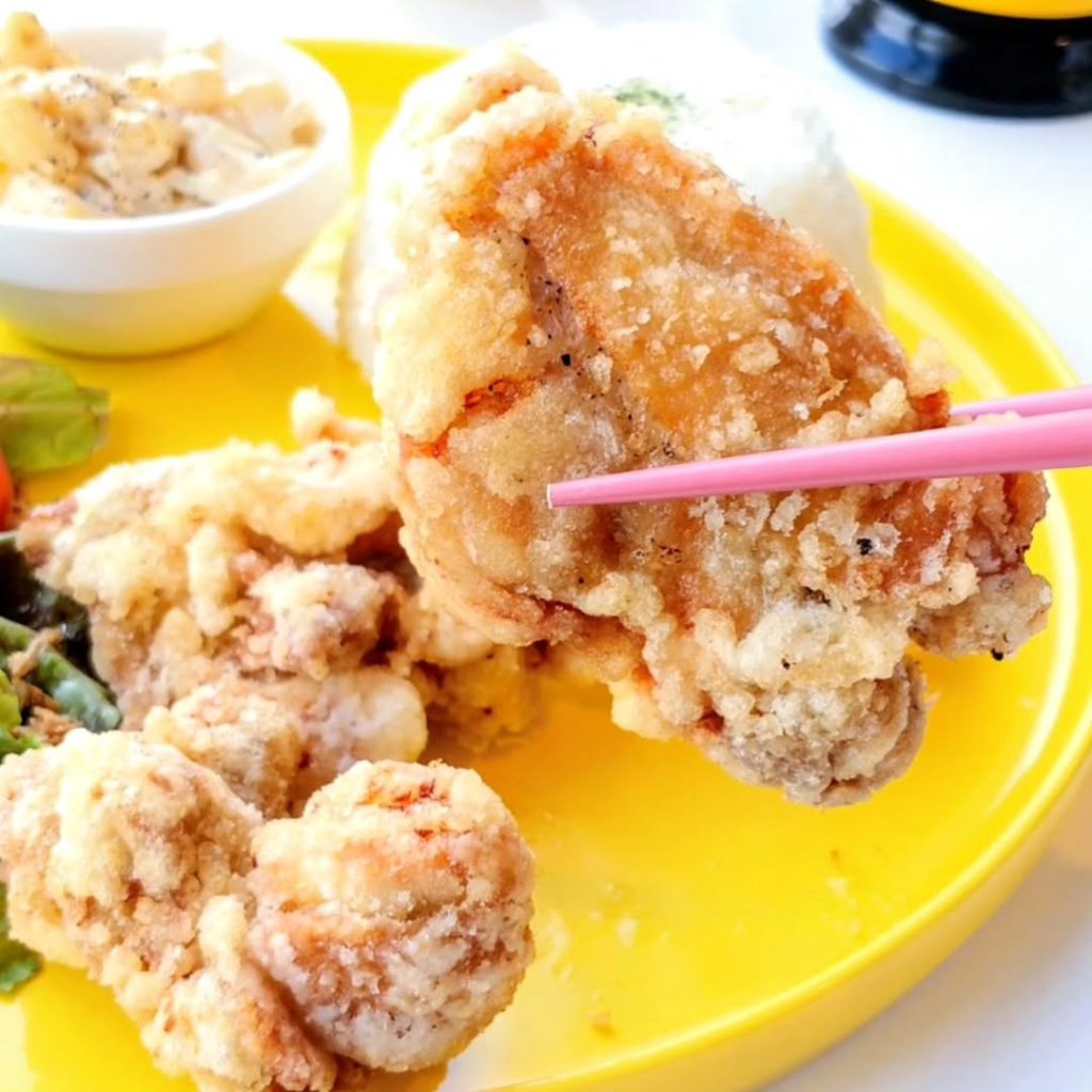 ロイヤルシーンの唐揚げ