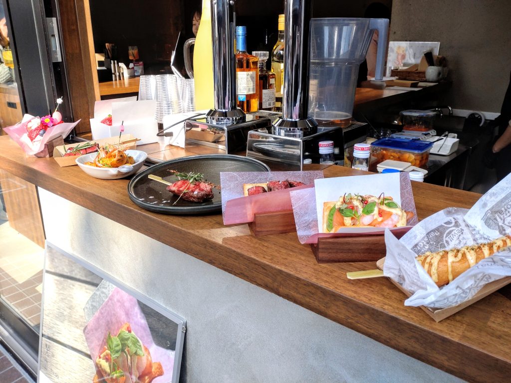 はんと HUNTO テイクアウトカウンター