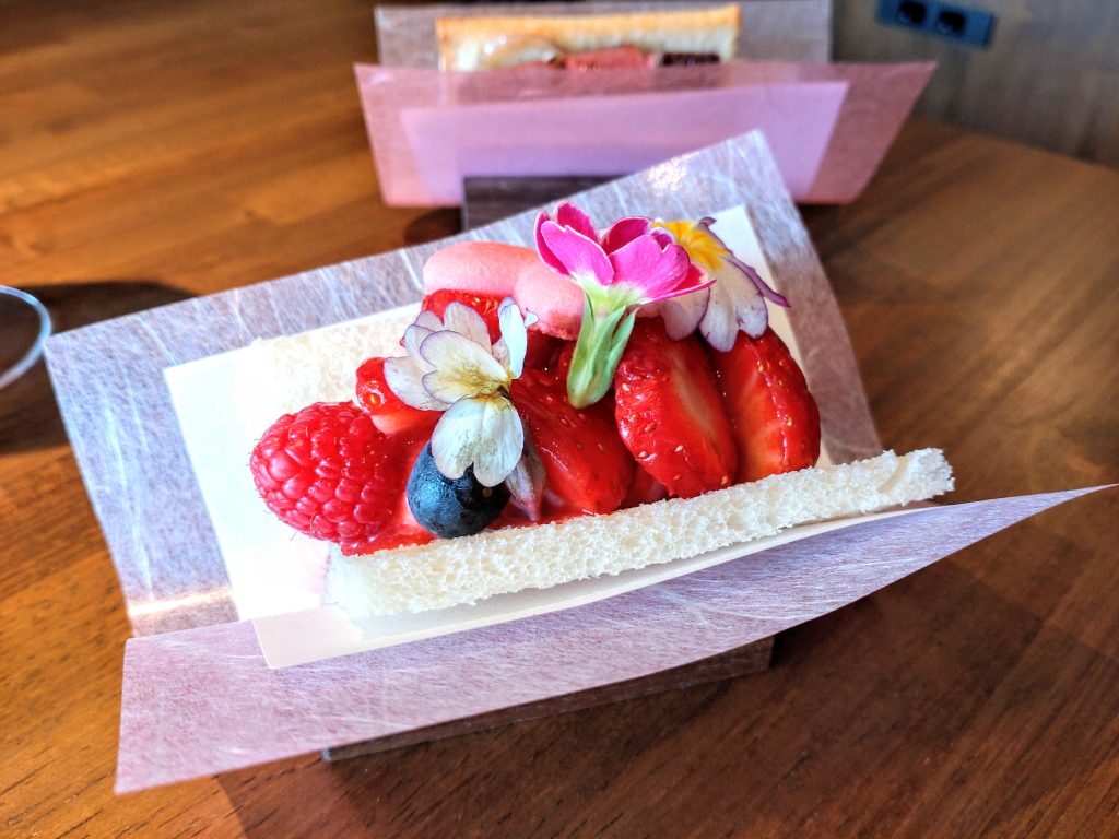 はんと HUNTO フルーツドッグ