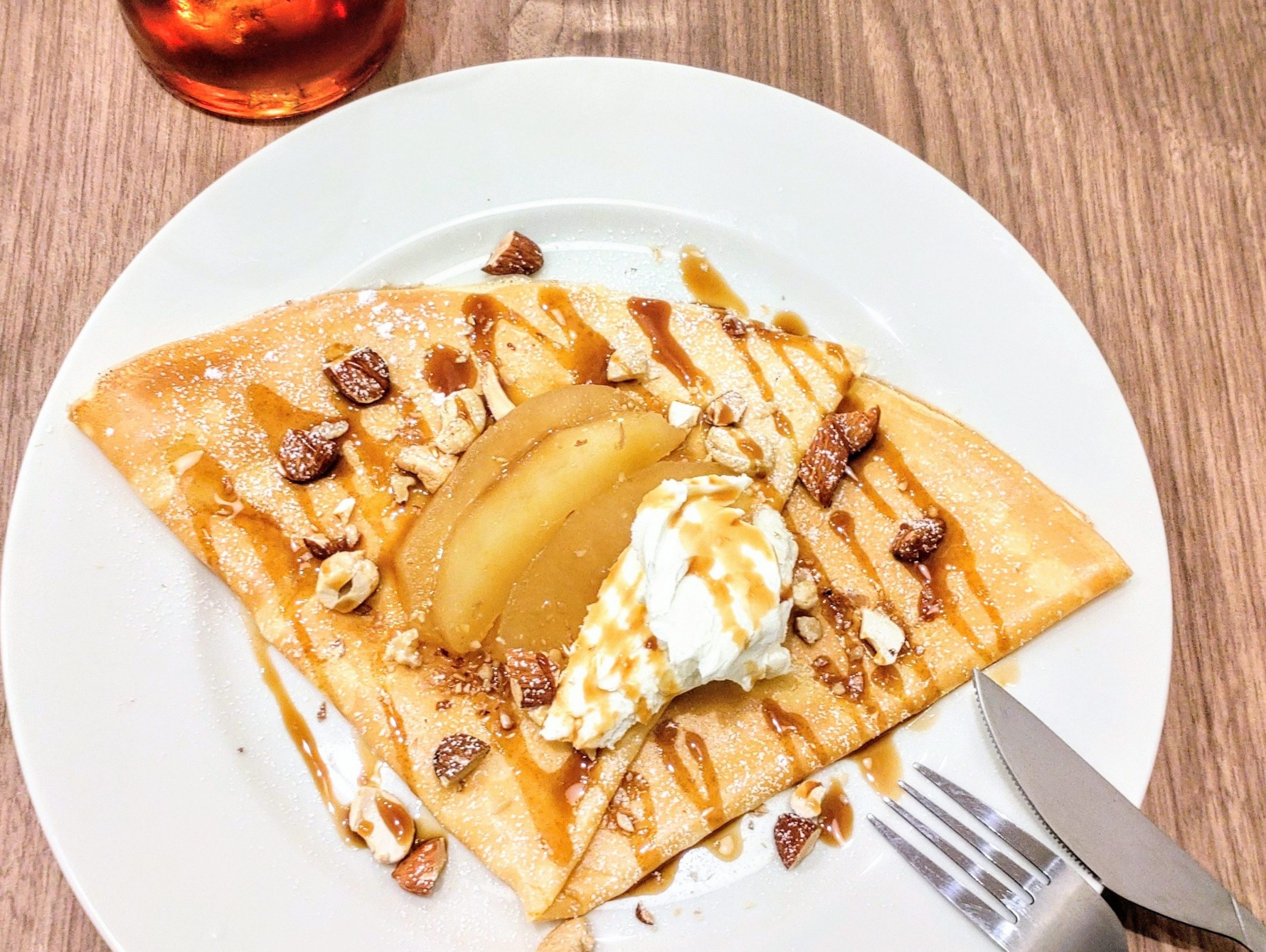 QUERURI クルリ 自家製りんごコンポートとナッツとクリームチーズ