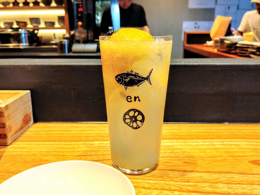 野菜と魚en 十秋農園黄金柑サワー