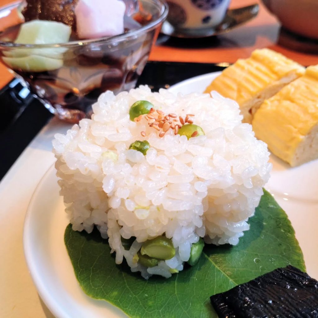 甘味処 月ヶ瀬 堺町店の豆ご飯