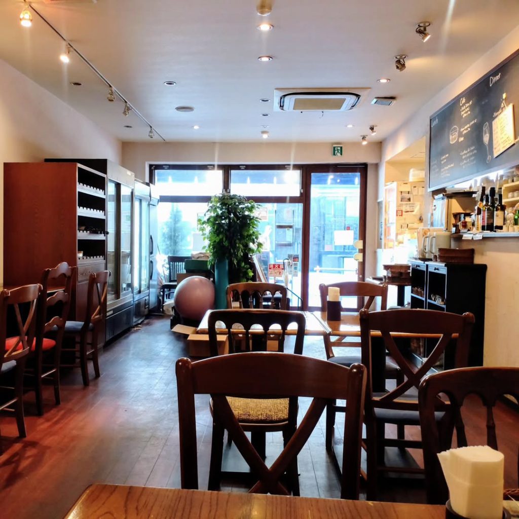 ヌーベルバーグKYOTOの店内