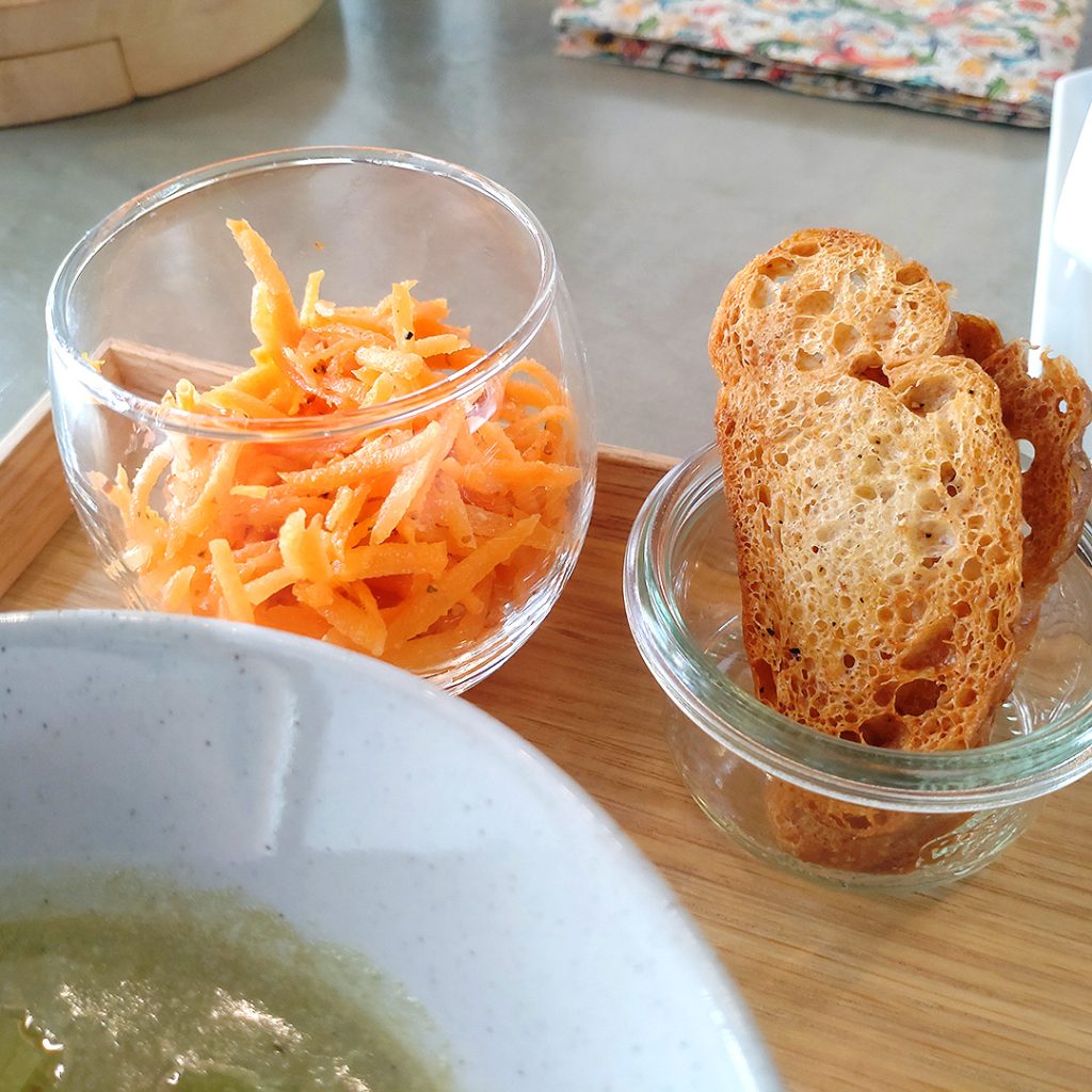 斎藤商店のランチのキャロットラペ