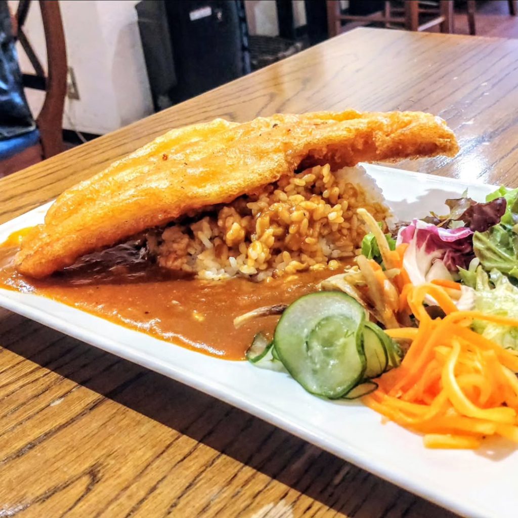 ヌーベルバーグKYOTOの白身魚フライカレー