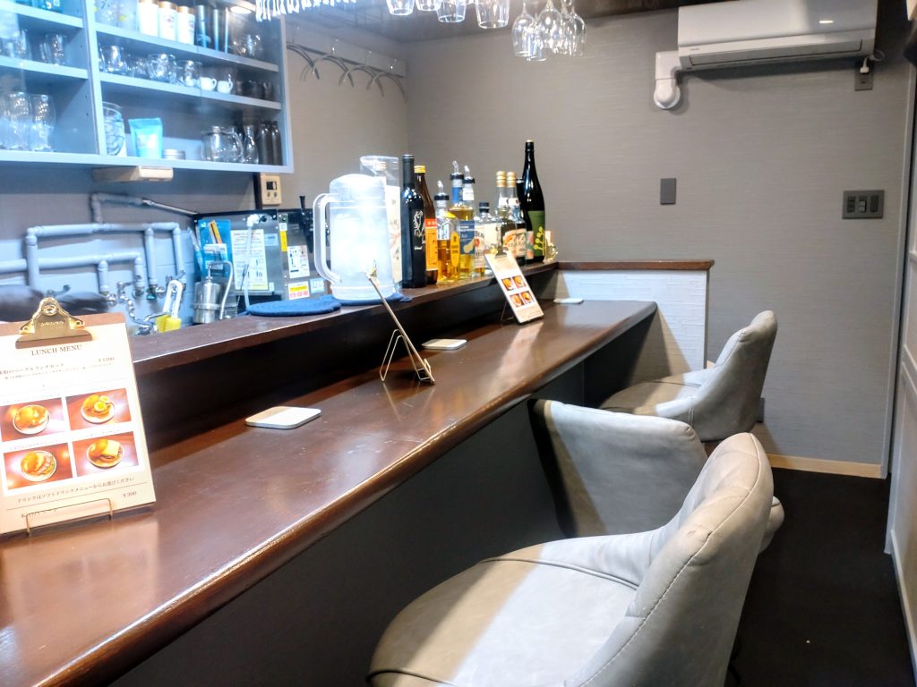 ベーグル君とおでんちゃん 店内