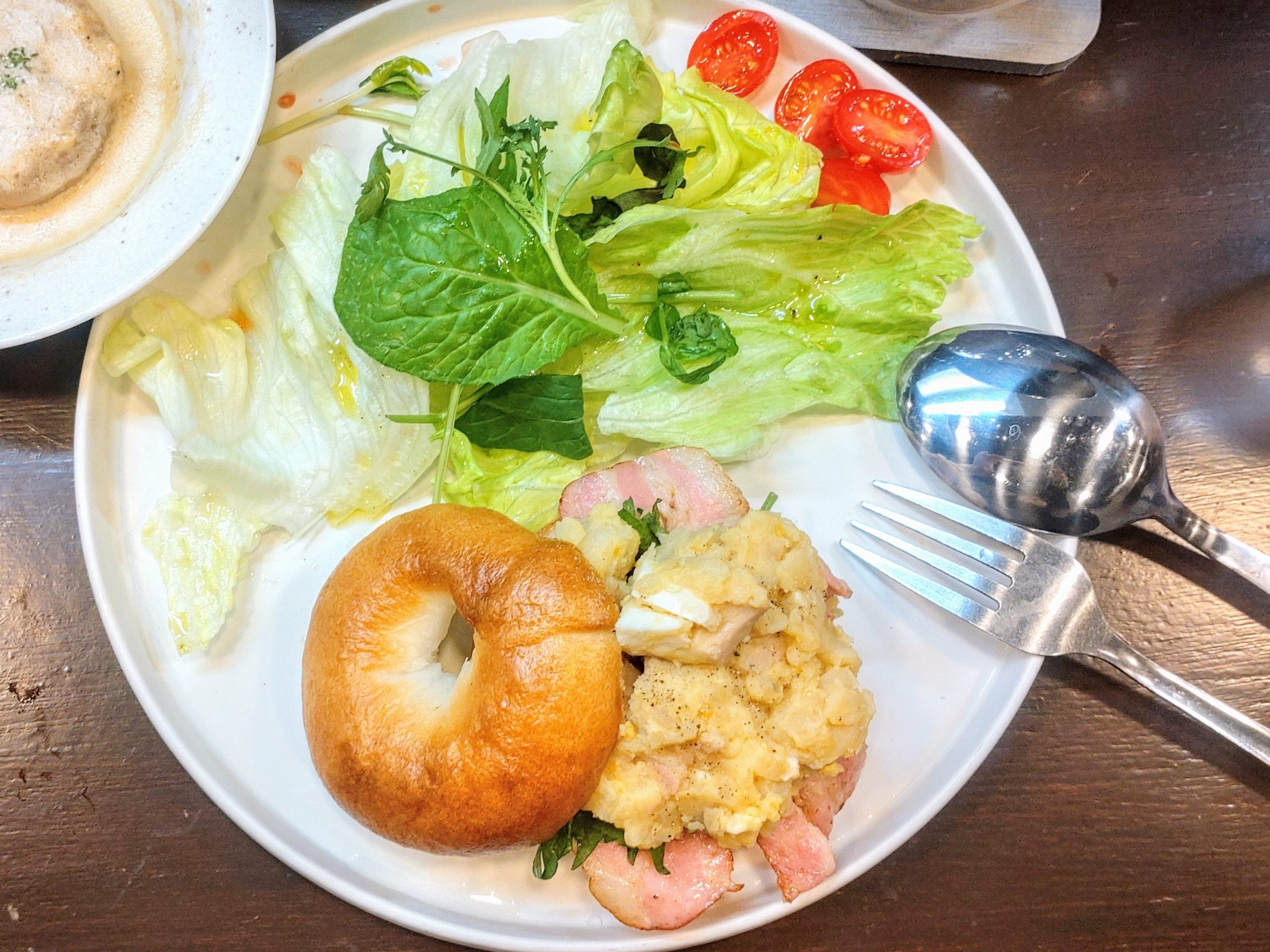 ベーグル君とおでんちゃん 米粉ベーグルランチ