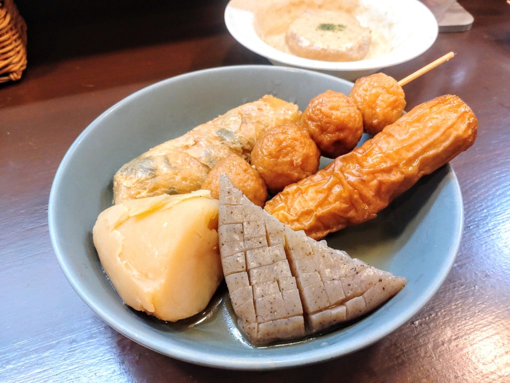 ベーグル君とおでんちゃん おでん盛り合わせ