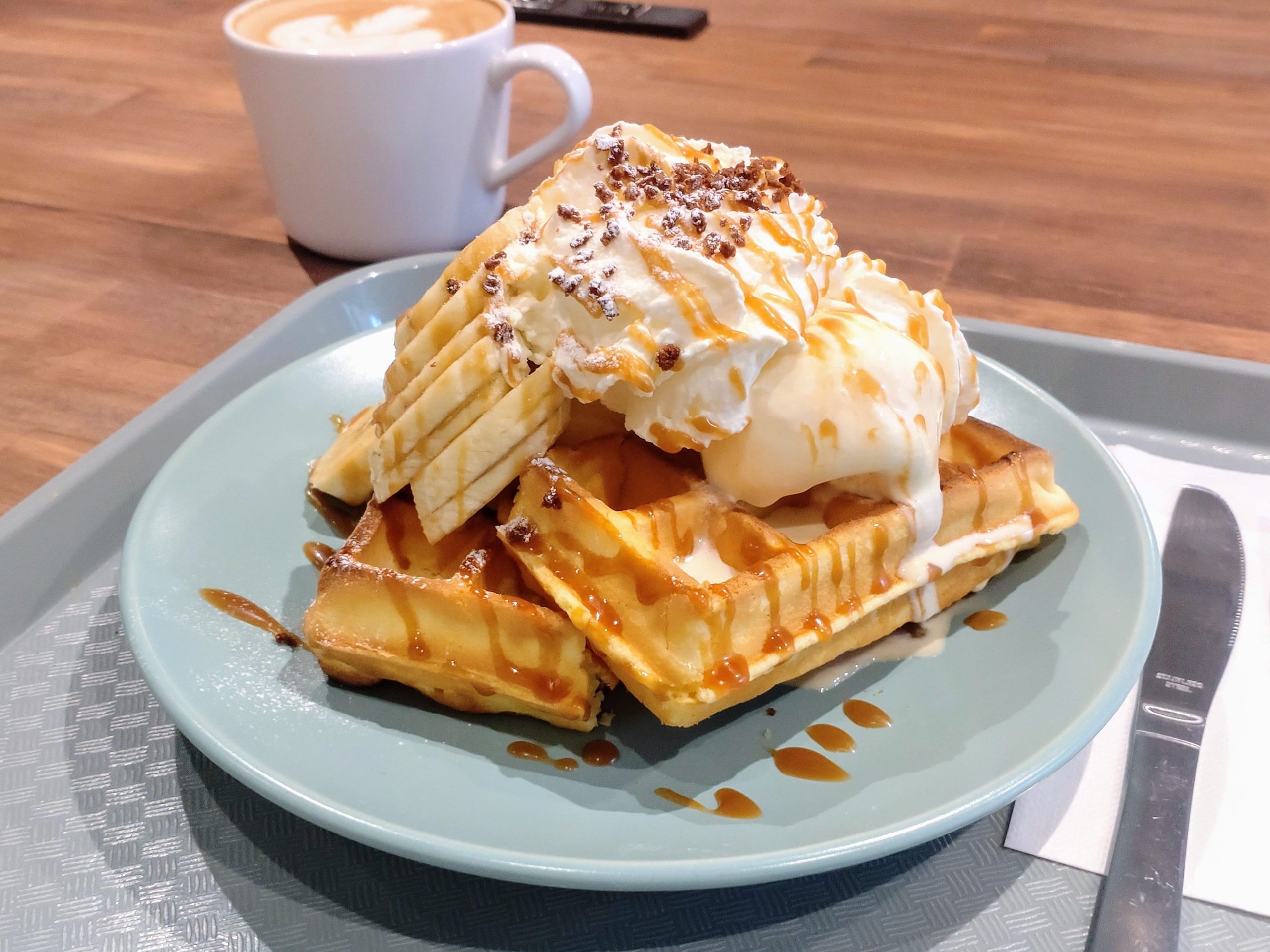 KAMEE COFFEE四条西洞院 キャラメルバナナワッフル