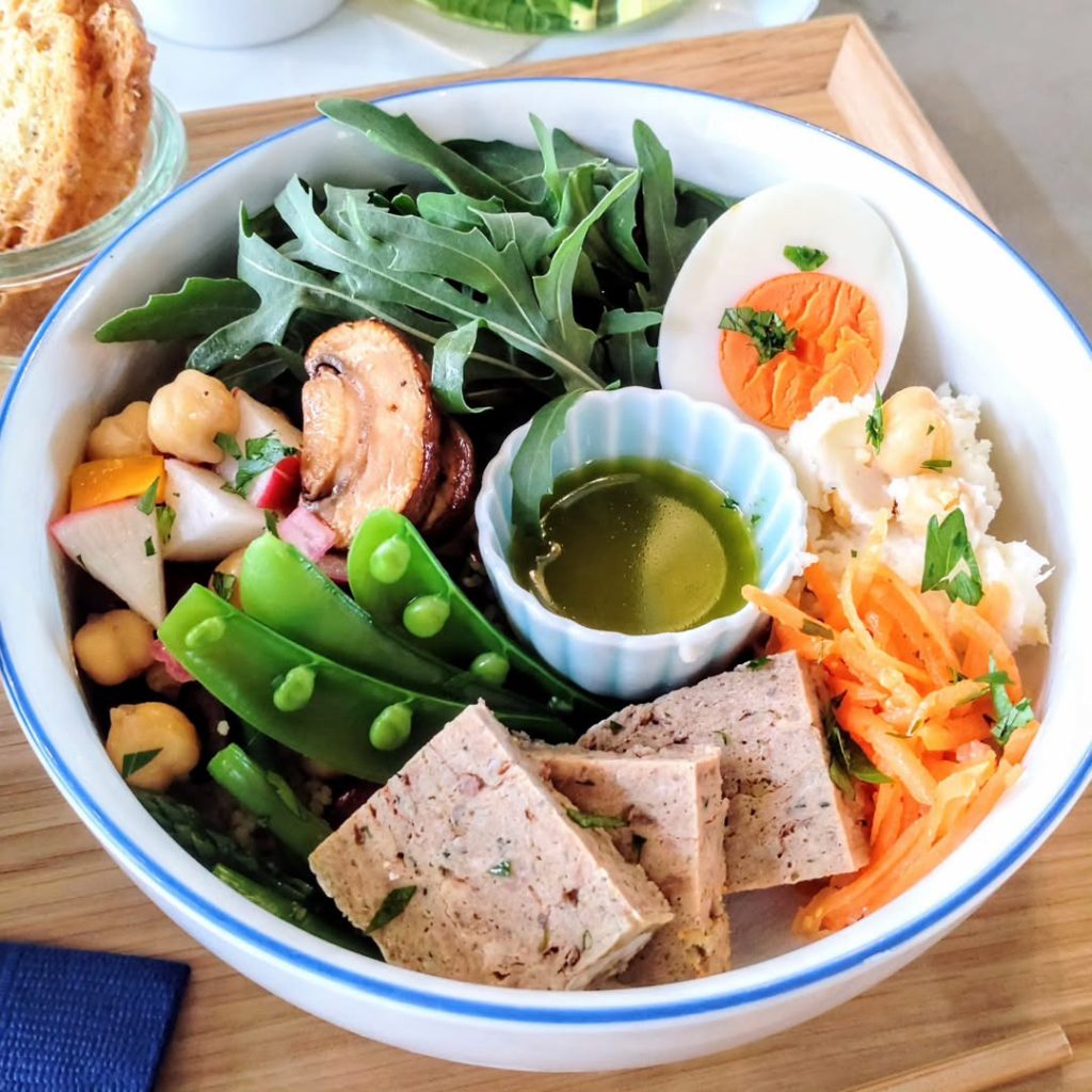 齋藤商店のランチのサラダ