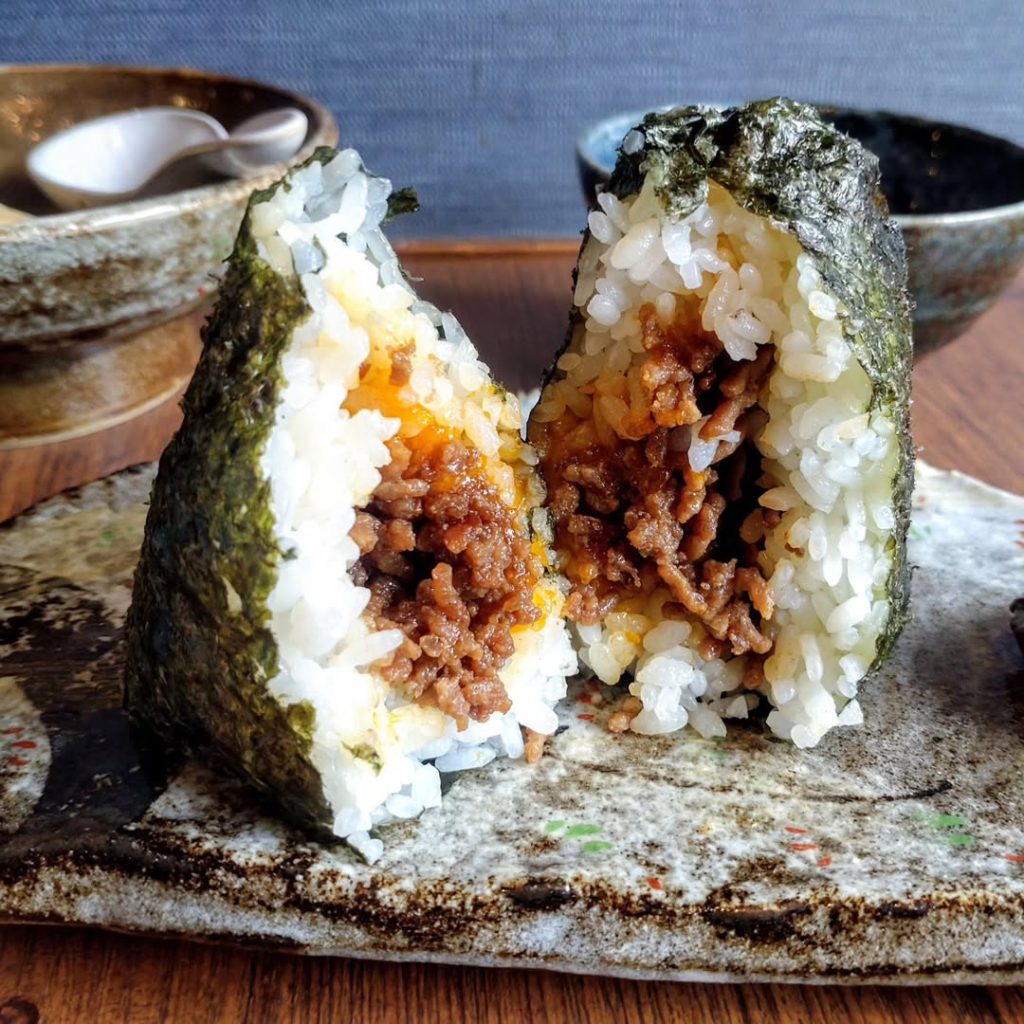 和onの卵黄そぼろの中身