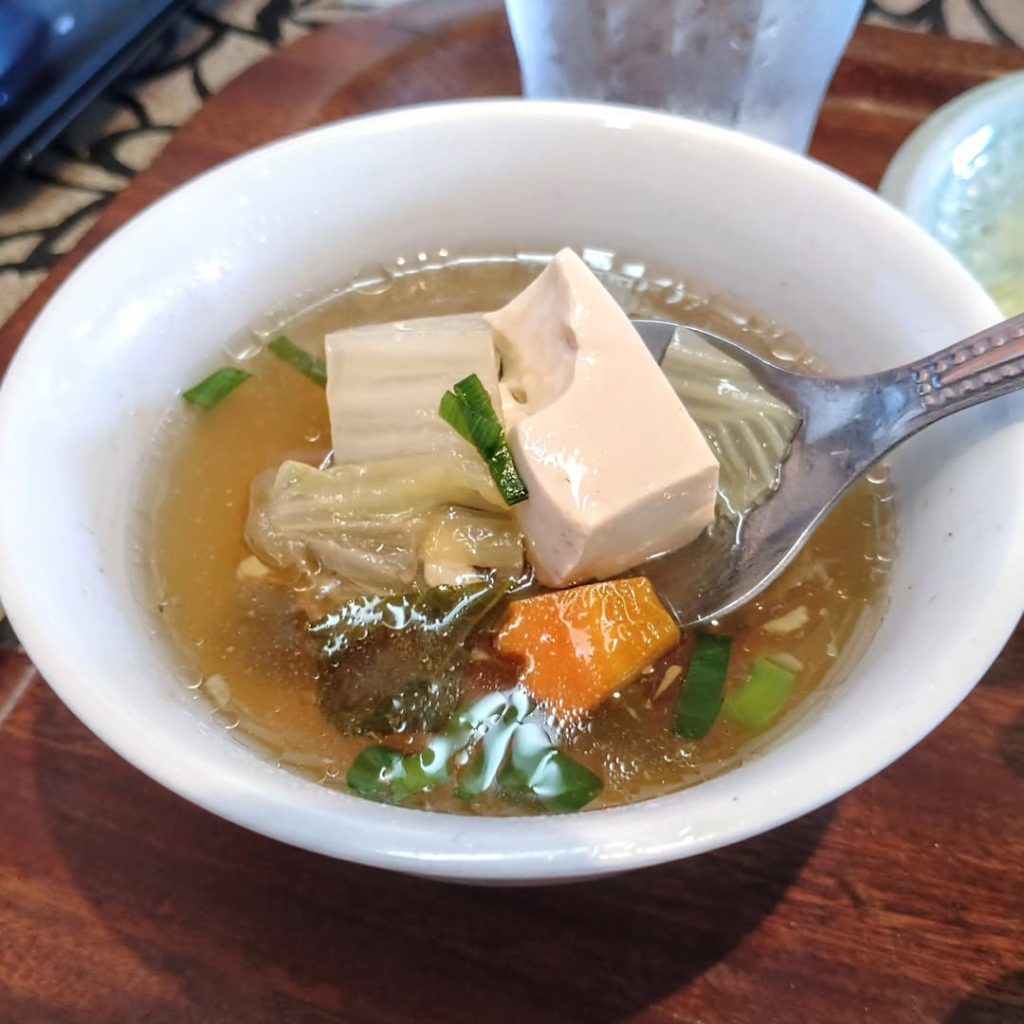 バーン・リムナームのスープ