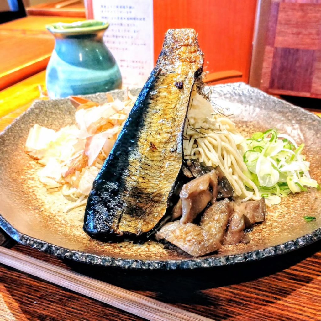 蕎麦もうやんのにしんを使った冷たい蕎麦 - 京都市役所前ランチめぐり 蕎麦もうやんのにしんを使った冷たい蕎麦