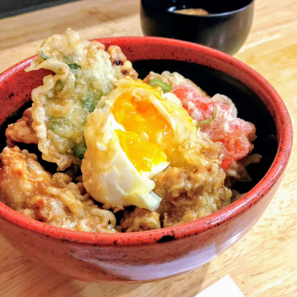 竹田津亭の天丼の半熟卵