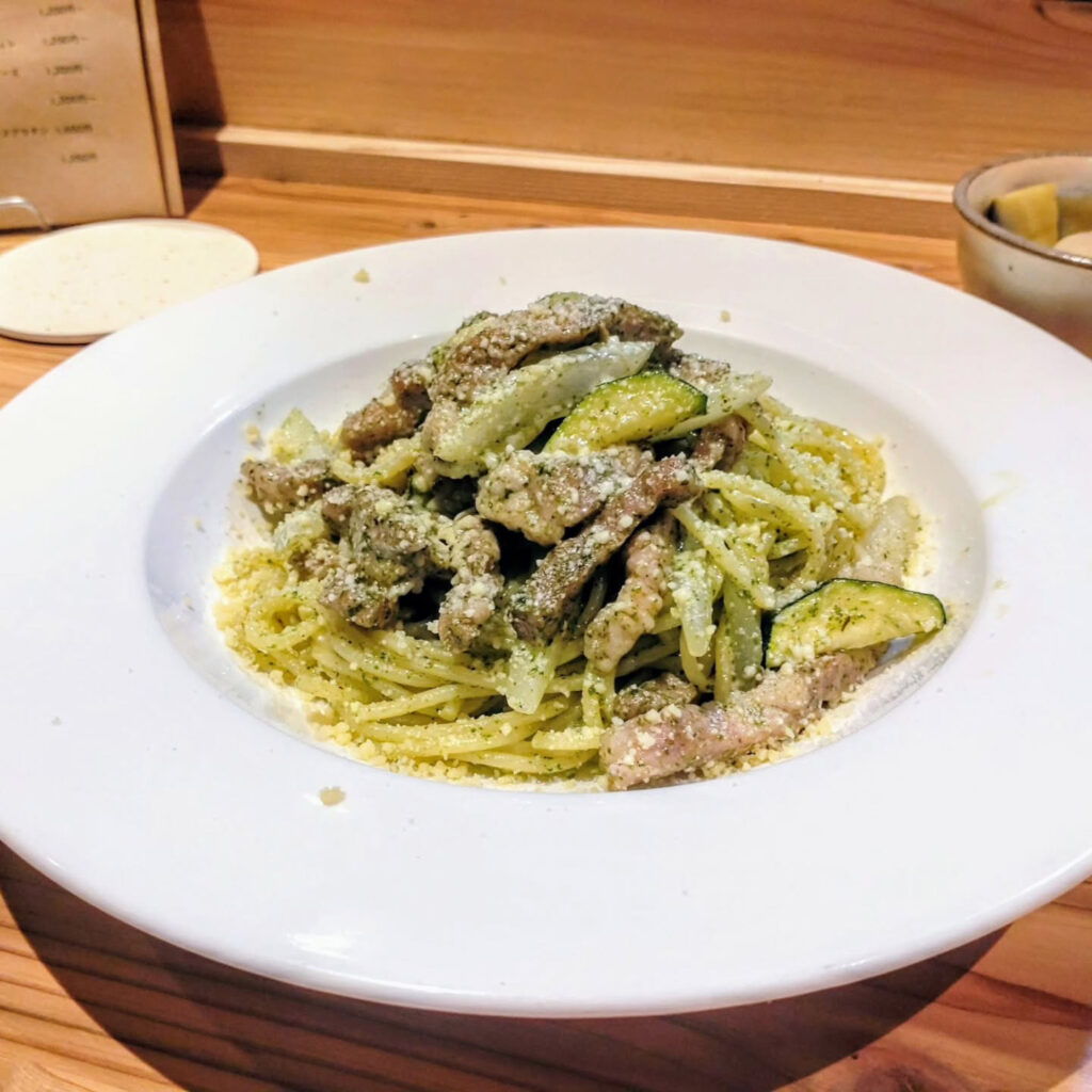 御幸町Km0（キロ／ゼロ）のジェノベーゼ生パスタ