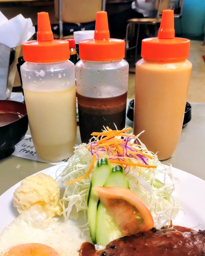 サラダハウス セラビの卓上のドレッシング