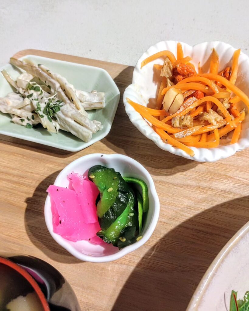 京薬膳なつめの定食の小鉢