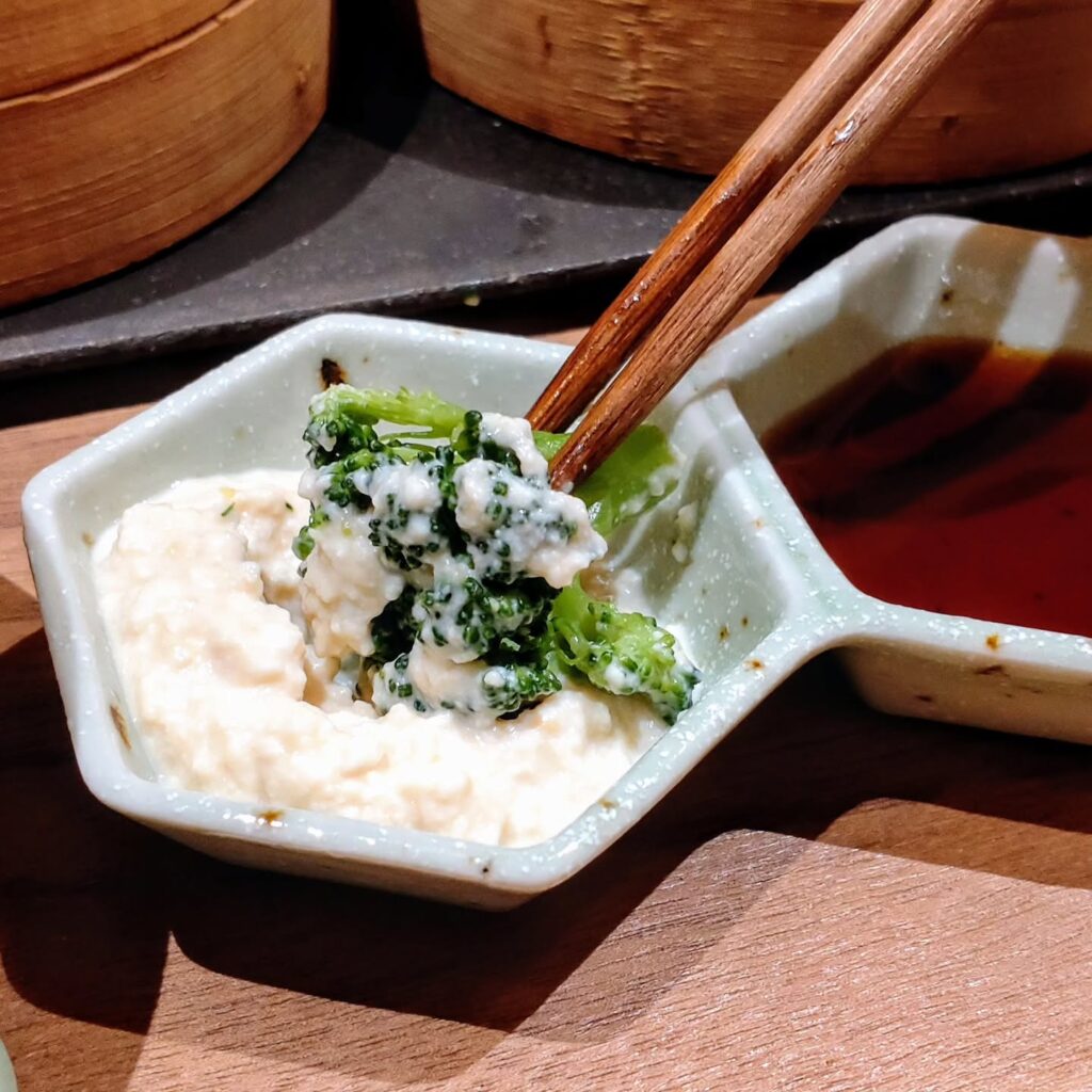 健康CAFE BAL からだにシンプルの豆腐みそガーリックのディップソース