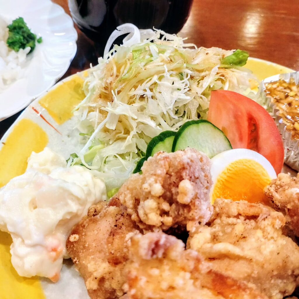 カフェ アルザの唐揚げ