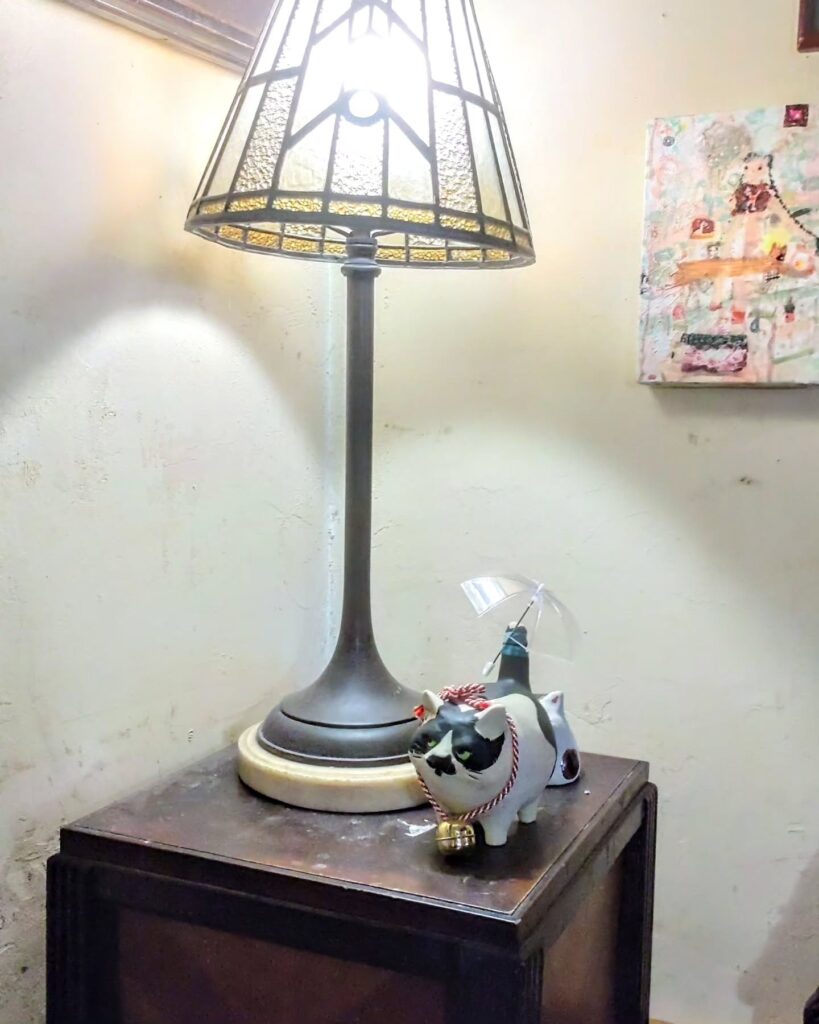 wright商會（ライトしょうかい） 三条店の室内のライト