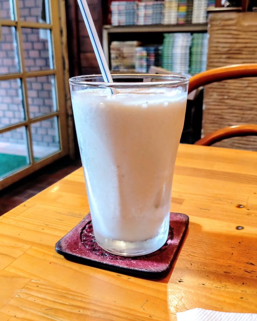 FLINGHT IN 喜久屋（フライトイン きくや）のミックスジュース