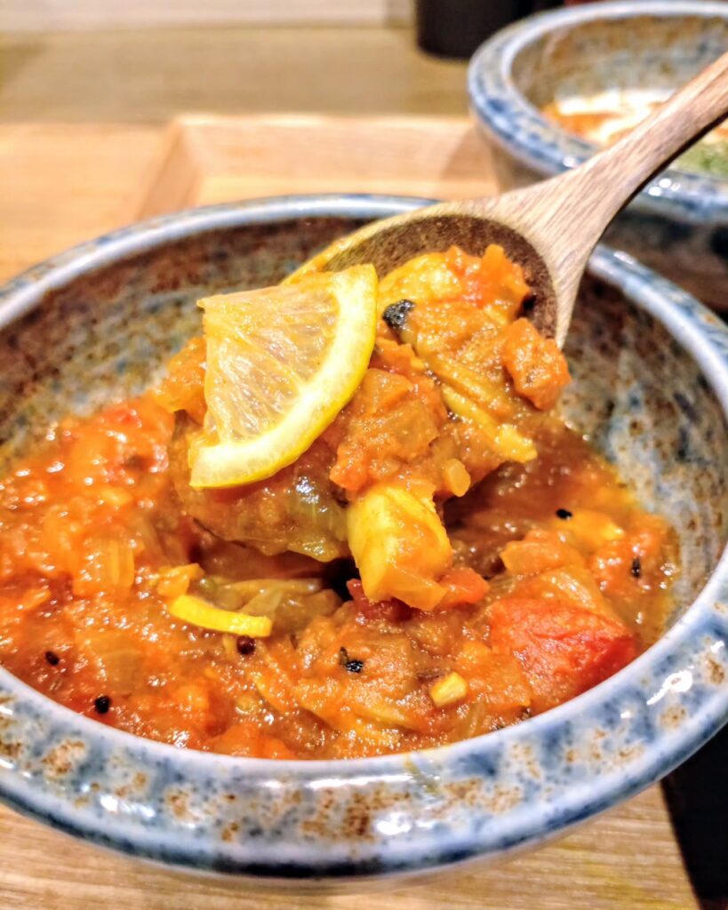 himeru（ひめる）の瀬戸内檸檬香るシーフードカレー