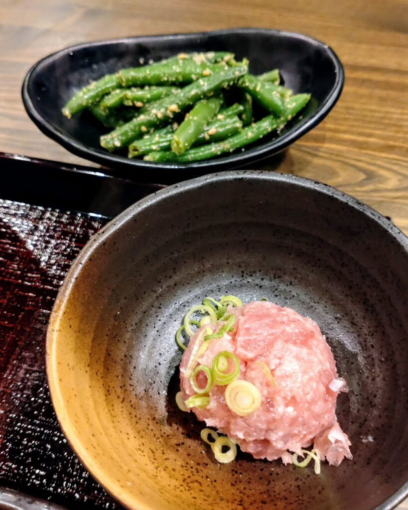 しんぱち食堂 ゼスト御池店のねぎとろなどの小鉢