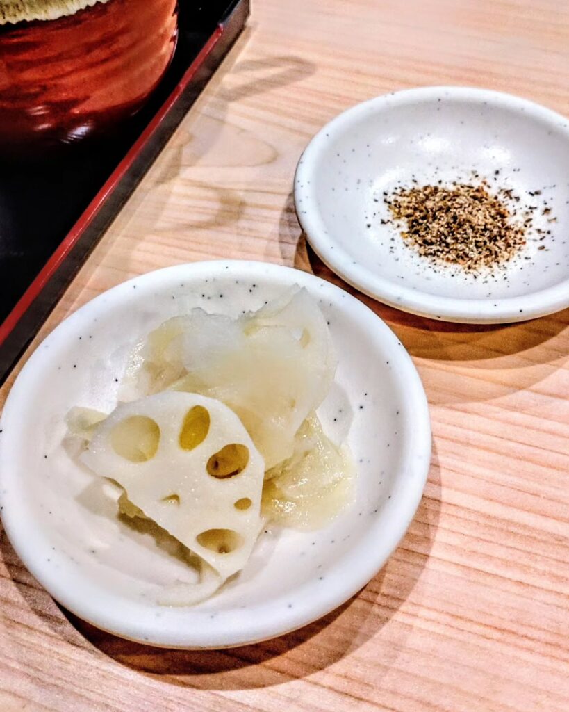 京都海老天丼 徳のレンコンと生姜の甘酢漬け