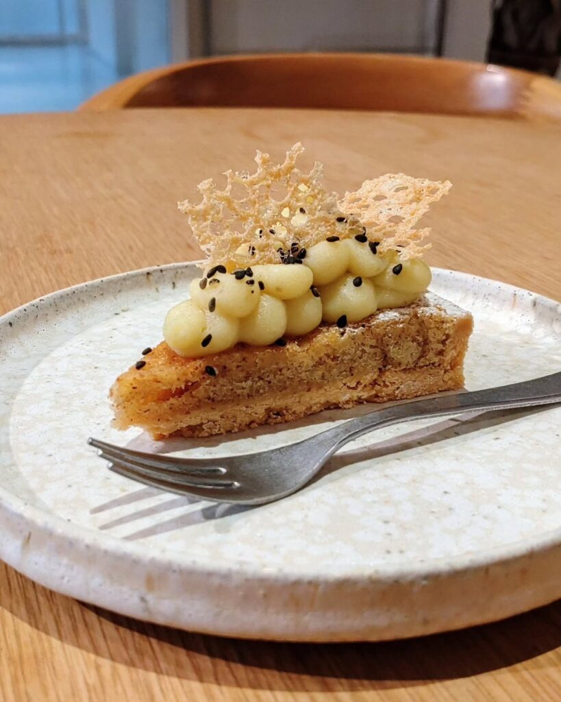 HIROBAの安納芋のクリームタルト