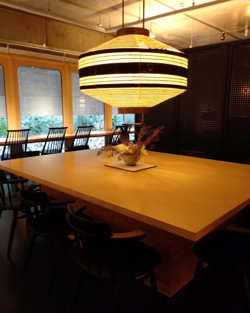 SANWA COFFEE WORKS（サンワコーヒーワークス）京都店の店内