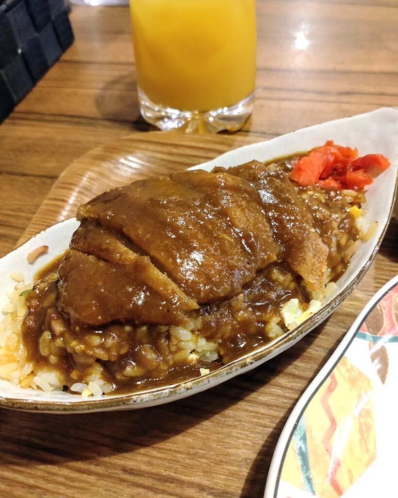 洋食屋 キッチンゴン 六角店のミニピネライス