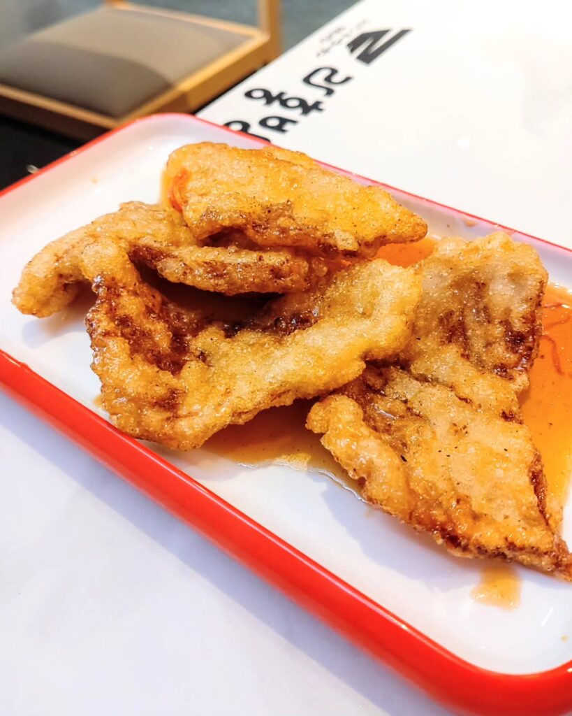 ラホンバン マーラータン 京都河原町店のグオバオロウ