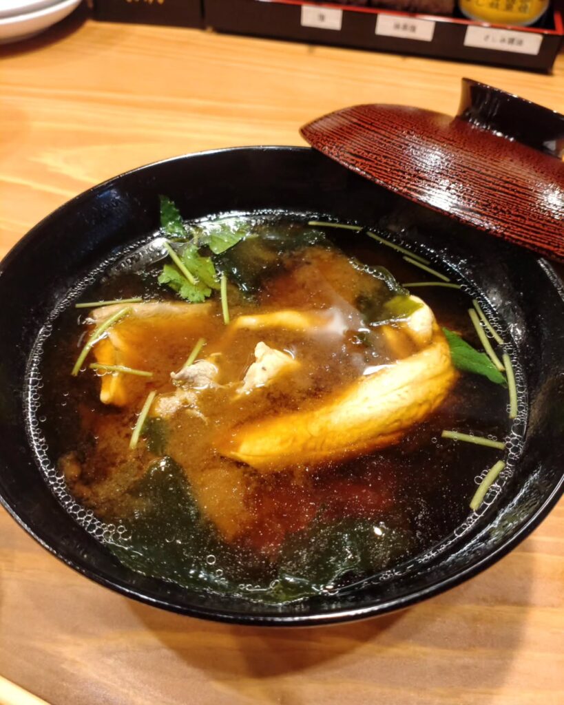 大衆酒場すさび湯 河原町三条店の赤だし