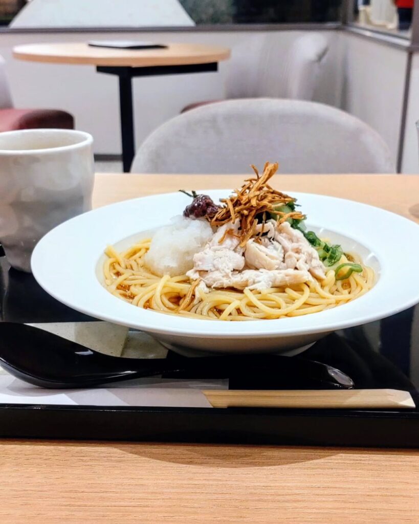 茶寮 伊藤園 大丸京都店の蒸し鶏梅おろしパスタランチ