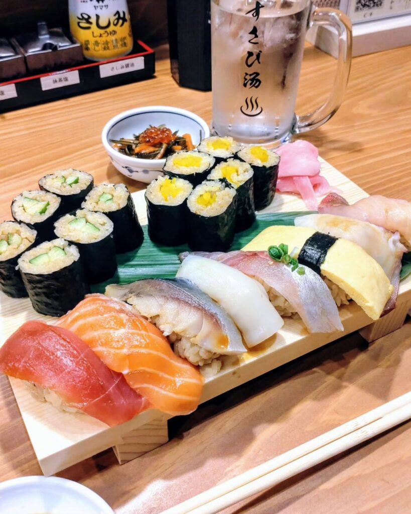 大衆酒場すさび湯 河原町三条店の寿司十貫盛り合わせ 梅のランチ