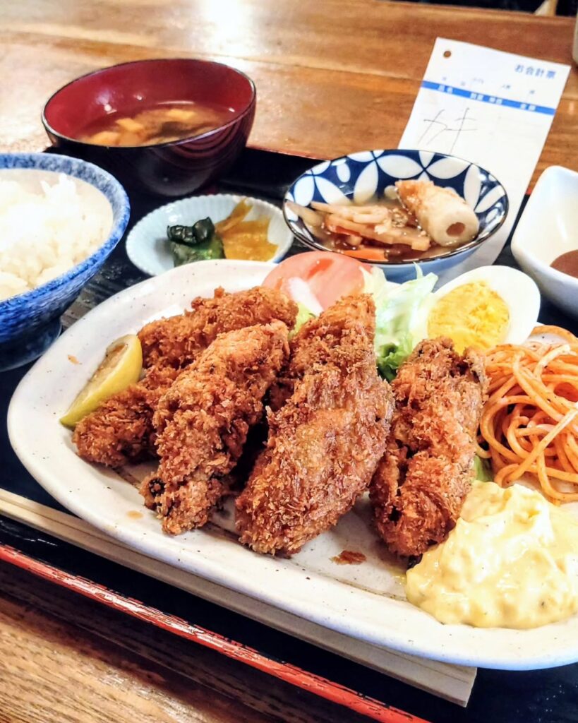風景のカキフライ定食ランチ