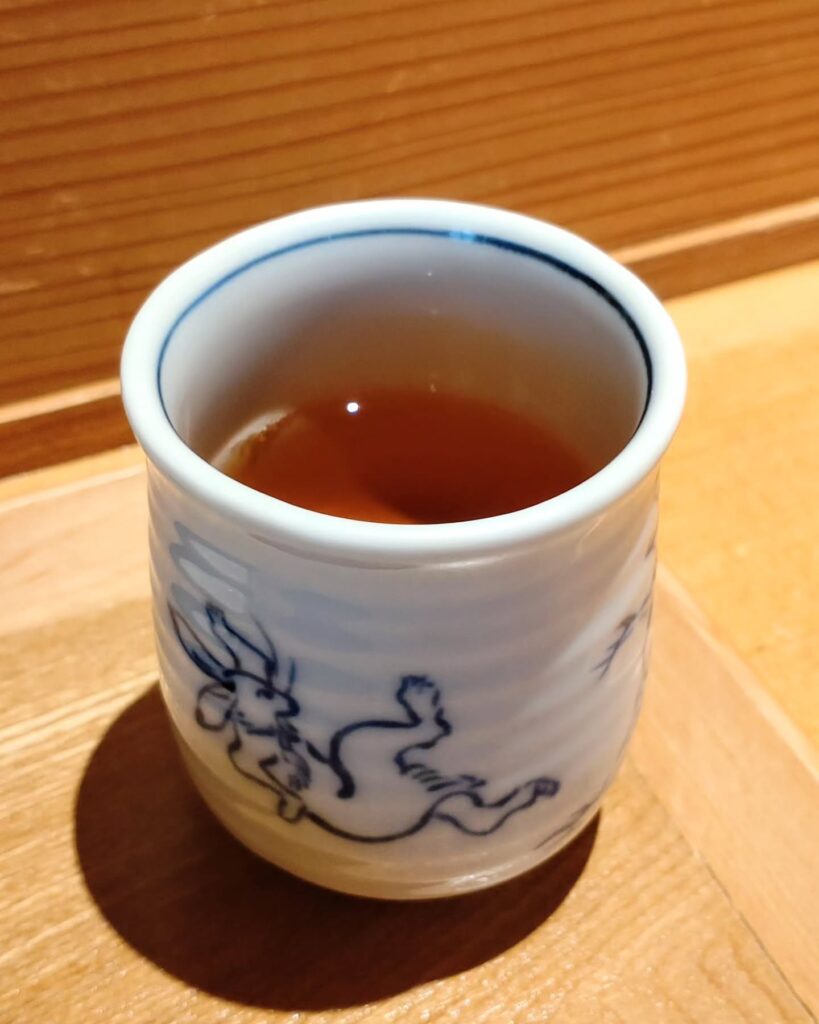 八百一本館 レストラン きょうのおかずのいり番茶