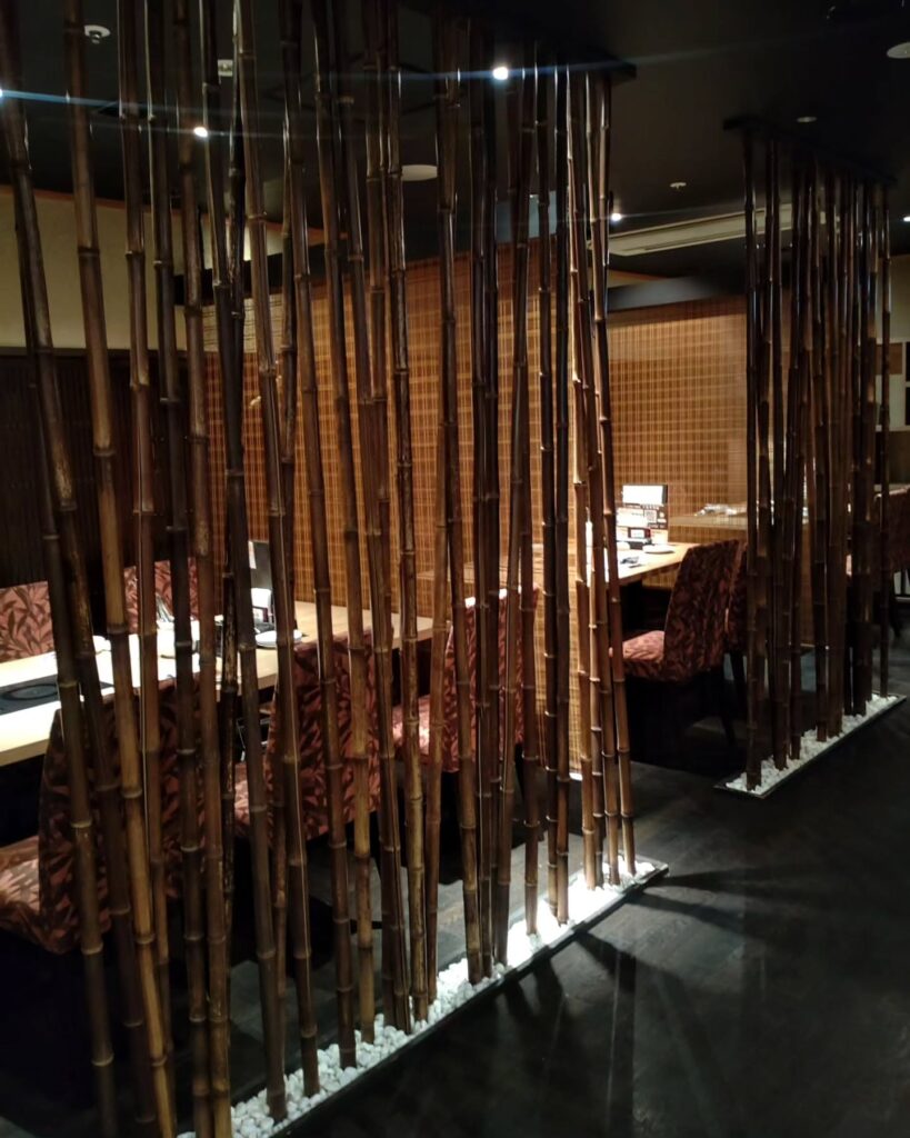 小肥羊(しゃおふぇいやん) 京都河原町店の店内 - 京都市役所前ランチめぐり 小肥羊(しゃおふぇいやん) 京都河原町店の店内