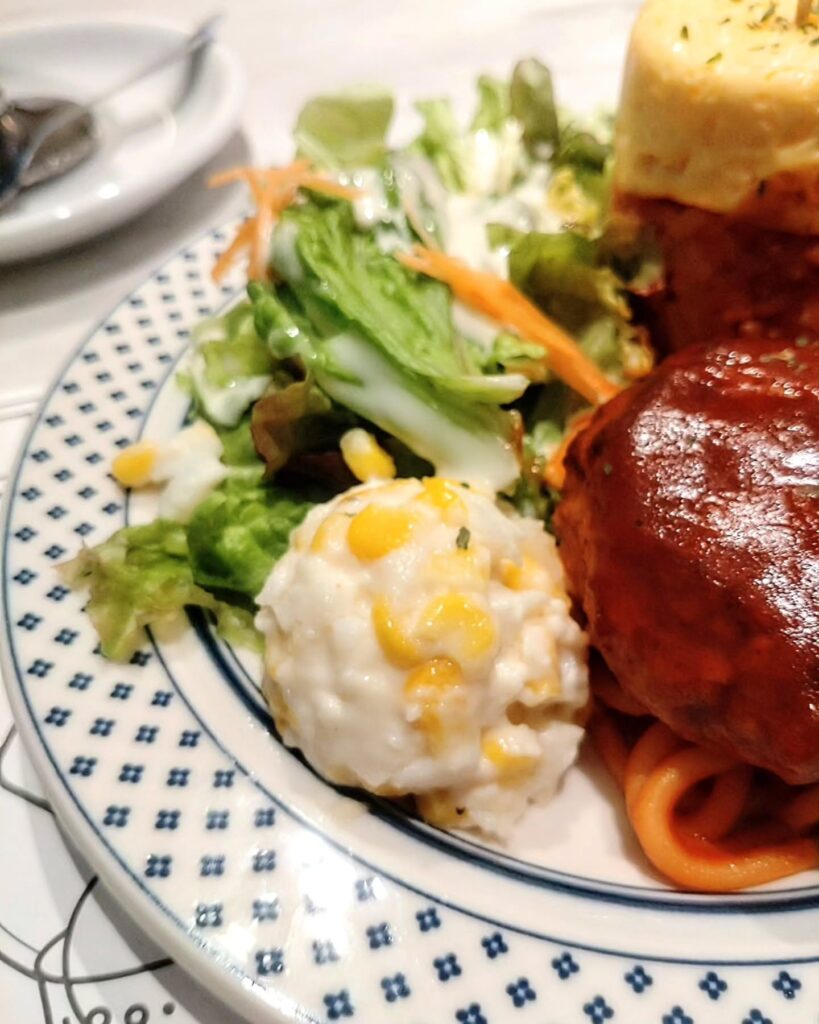 喫茶マドラグ 藤井大丸店のお子様ランチ Aのポテサラ