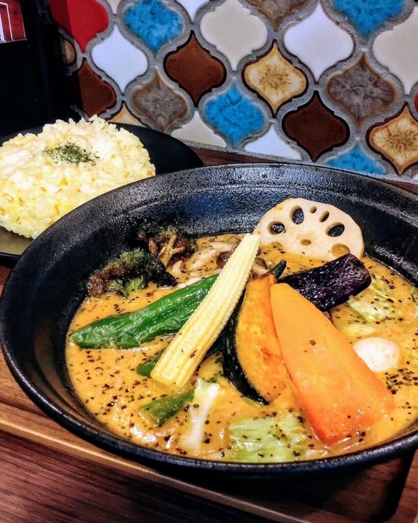札幌スープカリーキング 京都新京極店の野菜カリーのランチ